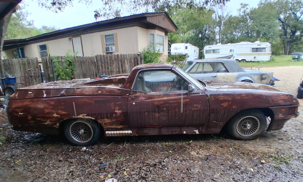 Ford-Ranchero-1970-Brown