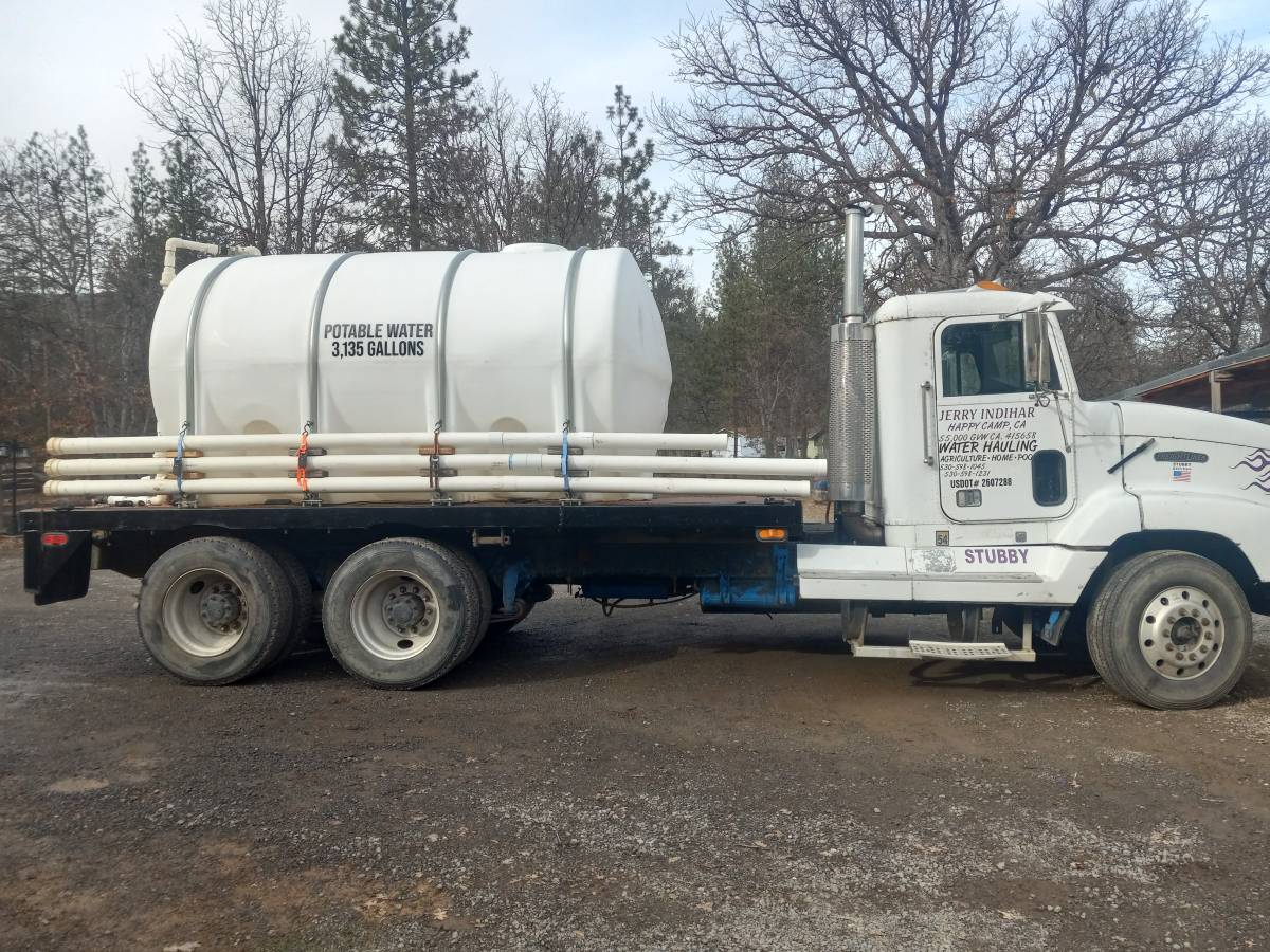 Freightliner-1992-White