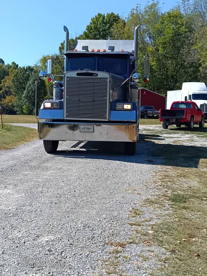 Freightliner-fld120-1989-Blue