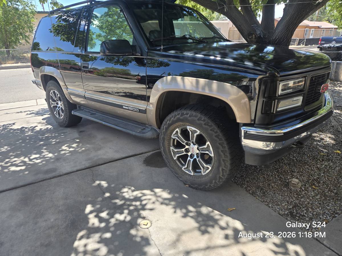 Gmc-Yukon-sport-utility-2dr-1996-Black