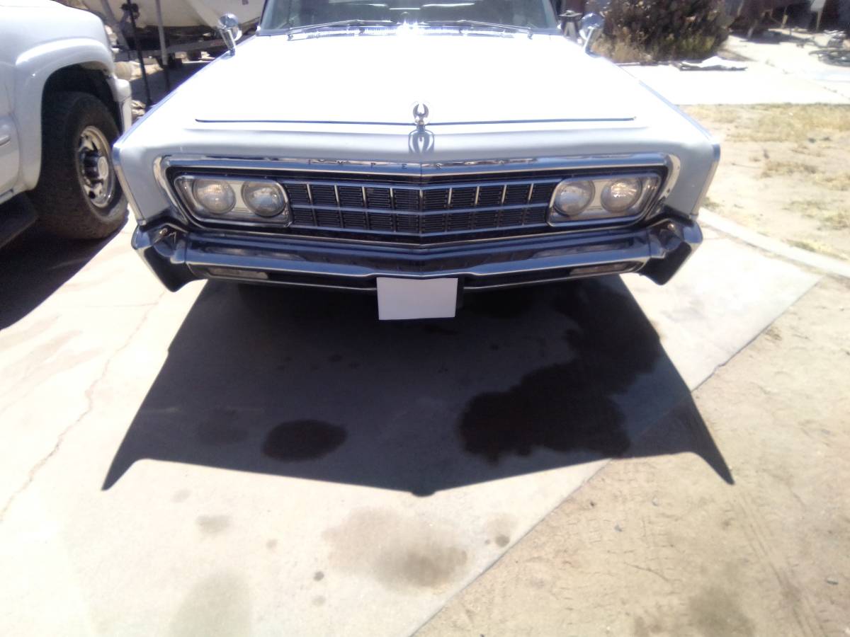 Imperial-Conv-1966-White