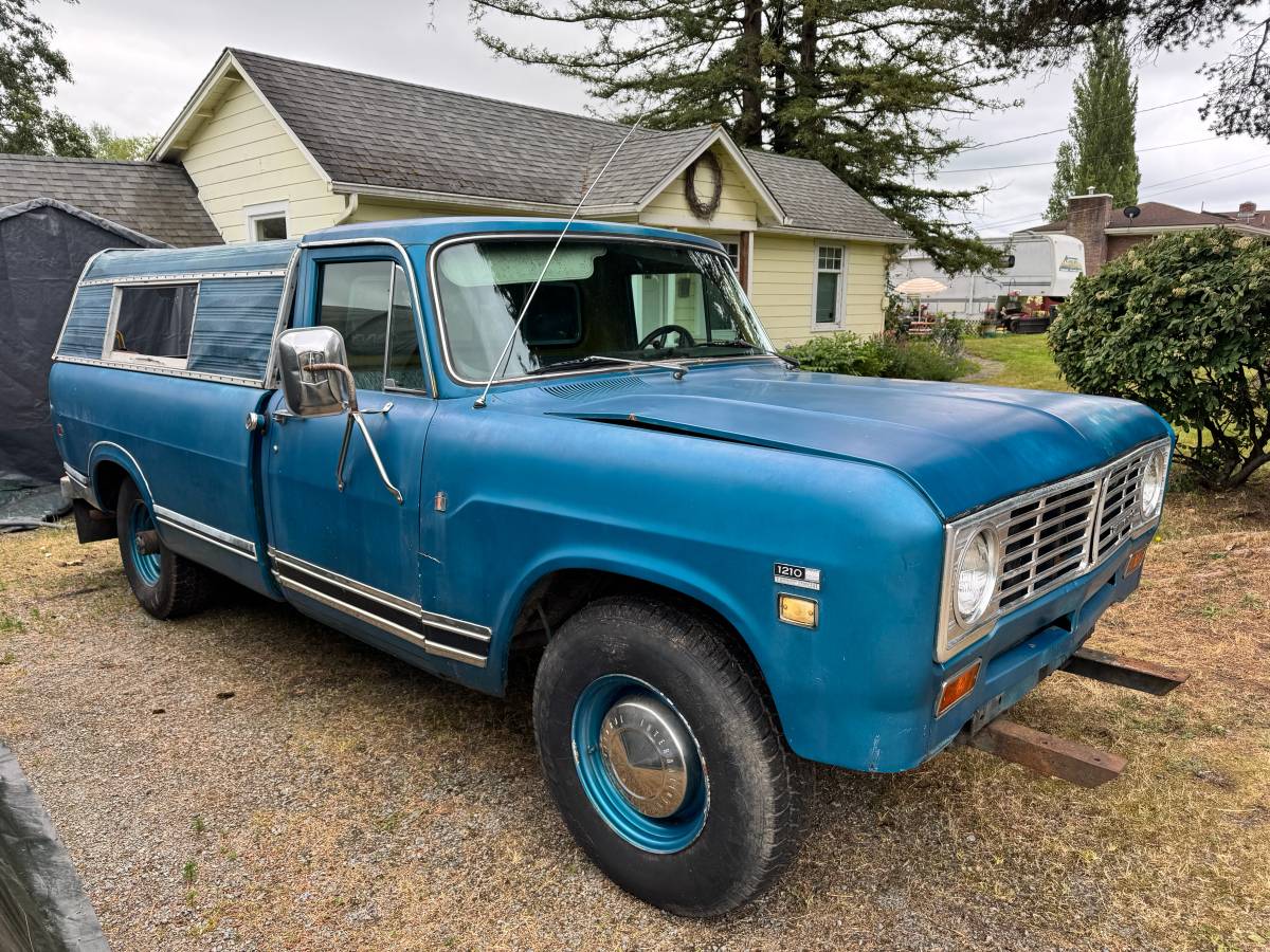 International-ihc-Pickup-1972-Blue