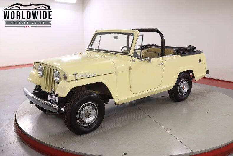 Jeep-Jeepster-1969-Yellow-Brown