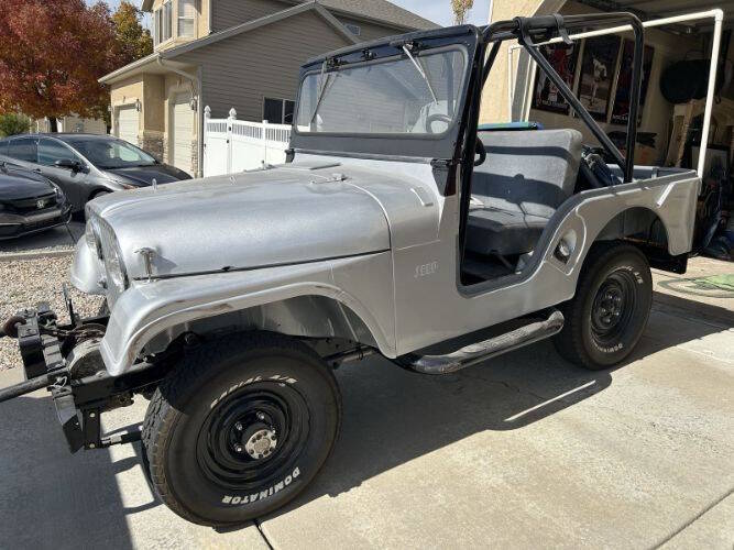 Jeep-Willys-1960-Silver