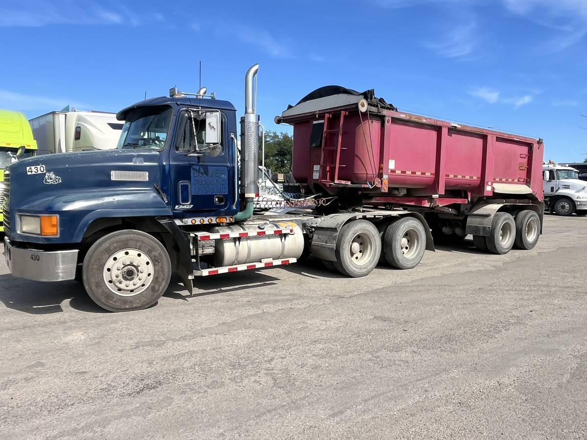 Mack-ch613-1996