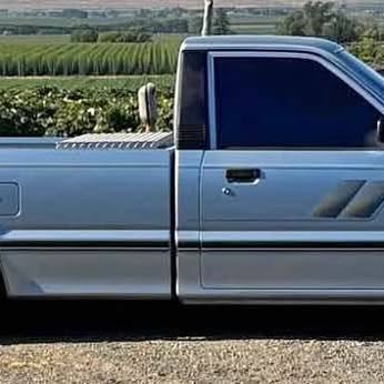 Mazda-B-series-1989