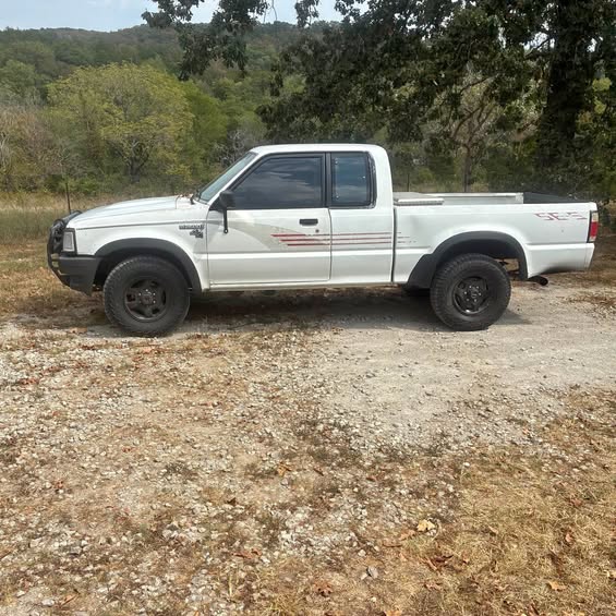 Mazda-B-series-1993