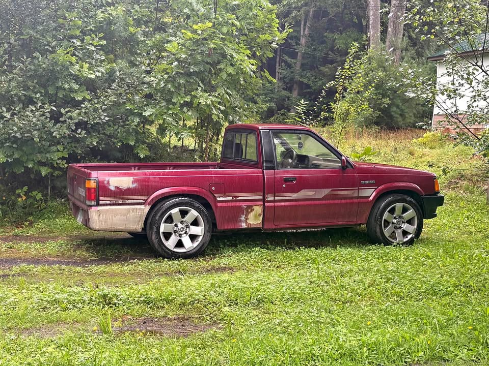 Mazda-B-series-1993