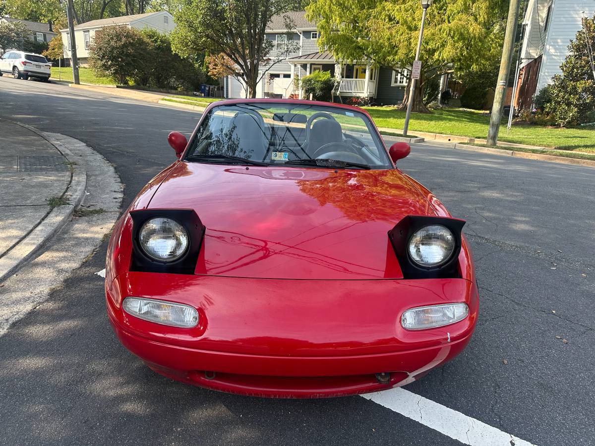 Mazda-Miata-mx-5-1990-Red