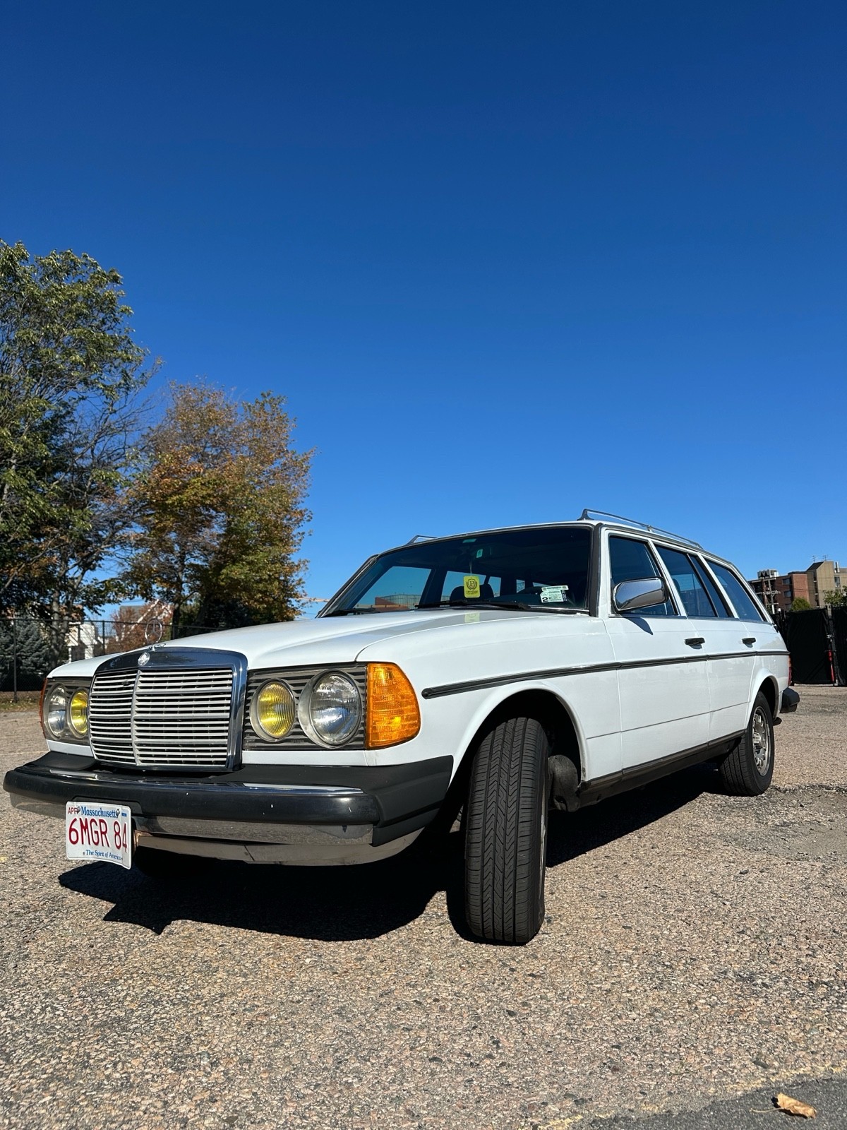 Mercedes-Benz 300-Series 1984