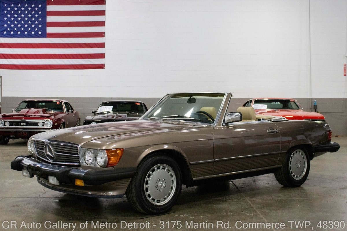 Mercedes-Benz SL-Class 1987