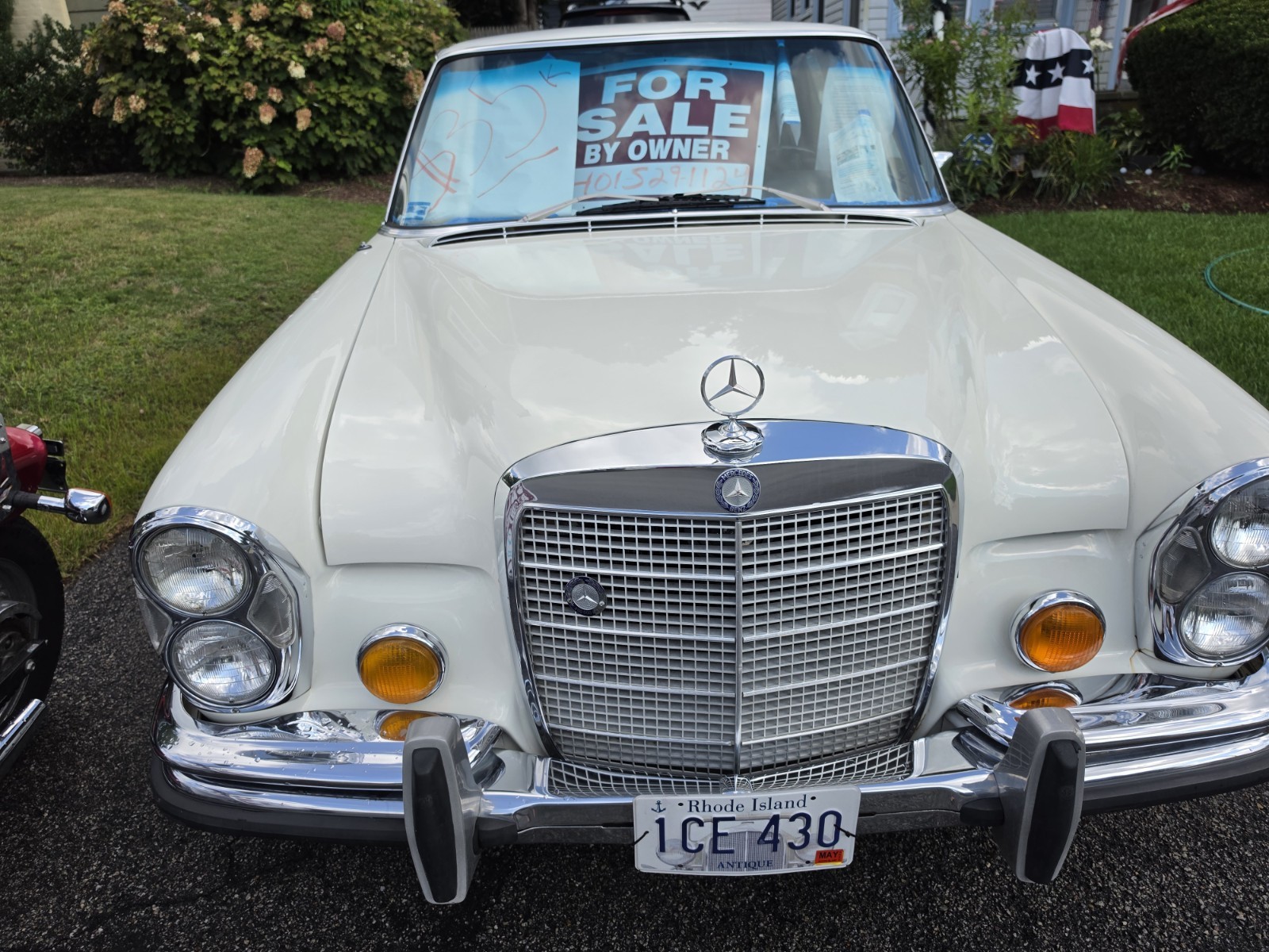 Mercedes-Benz-se-280-1972-Sedan-Black