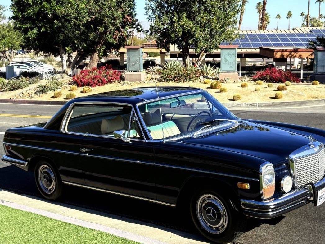 Mercedes-benz-250c-1972-Blue