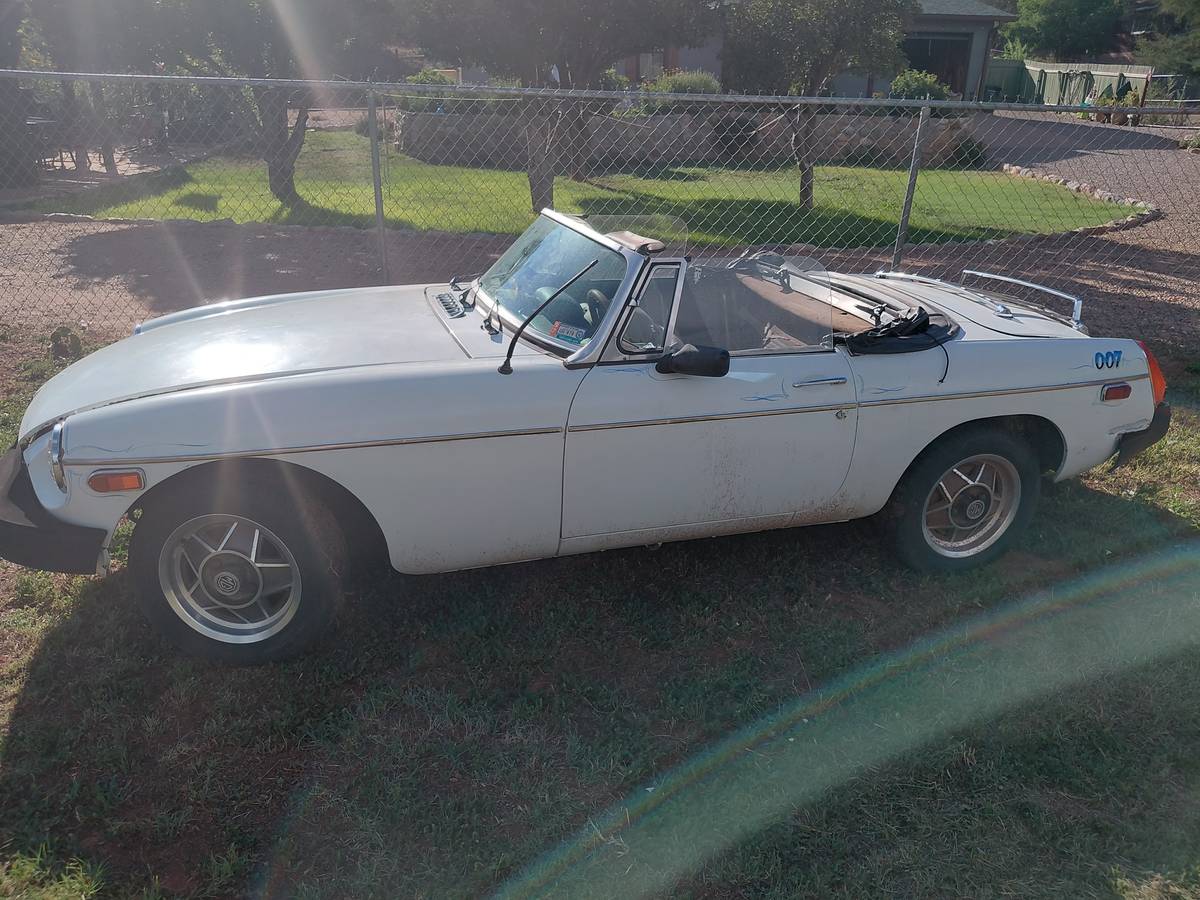 Mgb-roadster-1980-White