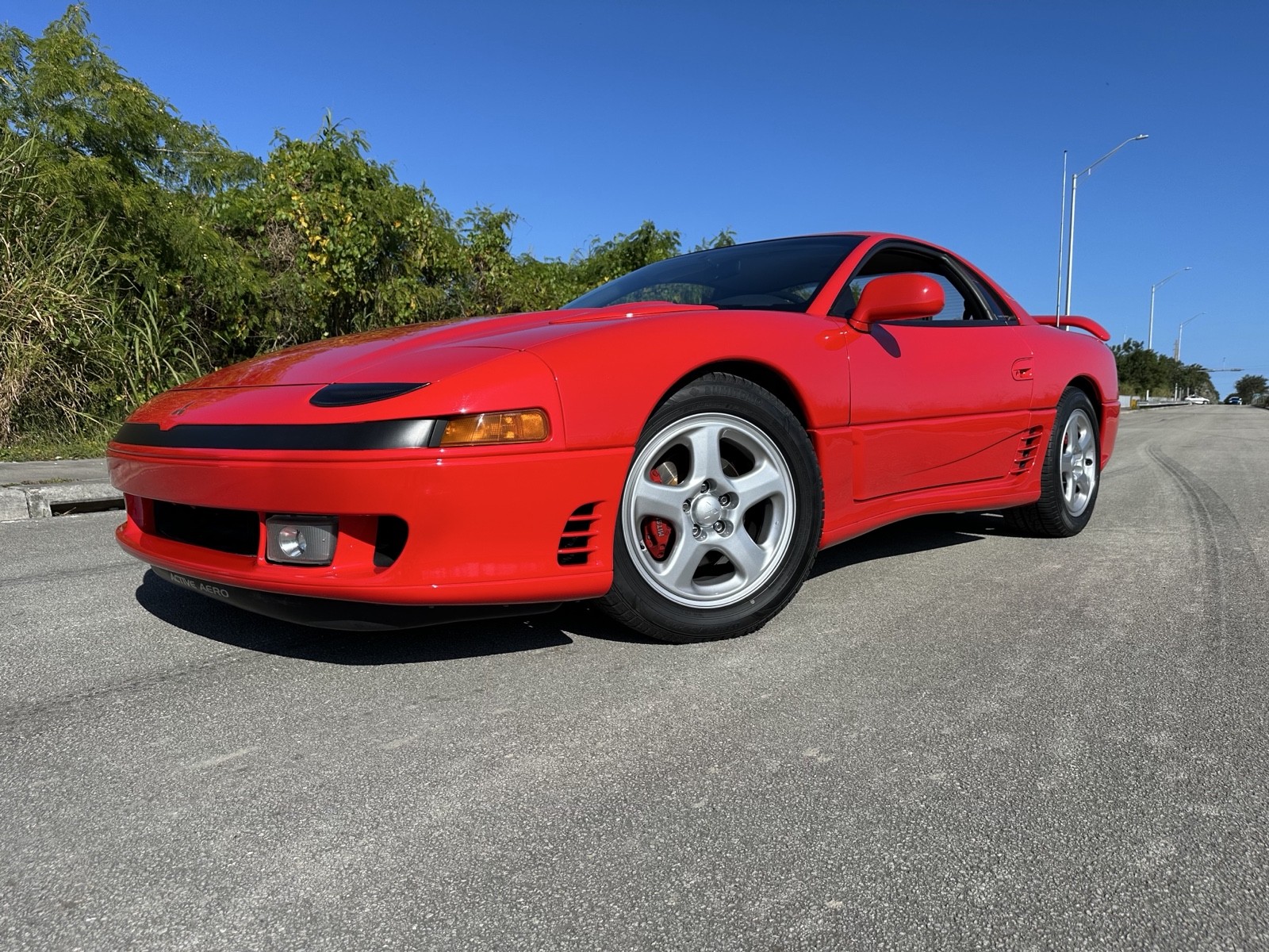 Mitsubishi-3000-Gt-1992-Coupe