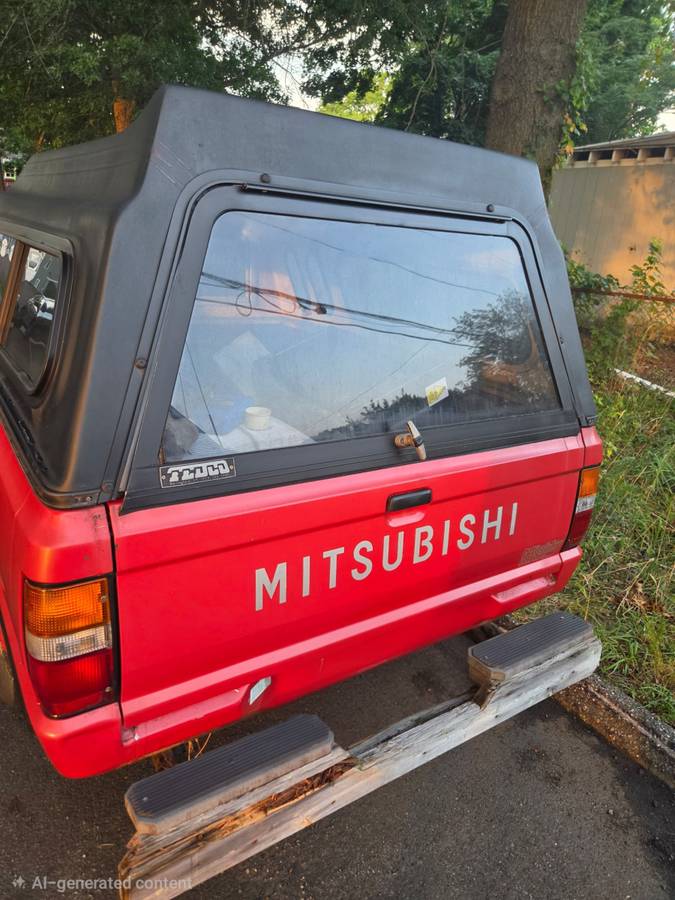 Mitsubishi-Mighty-max-1987-Red