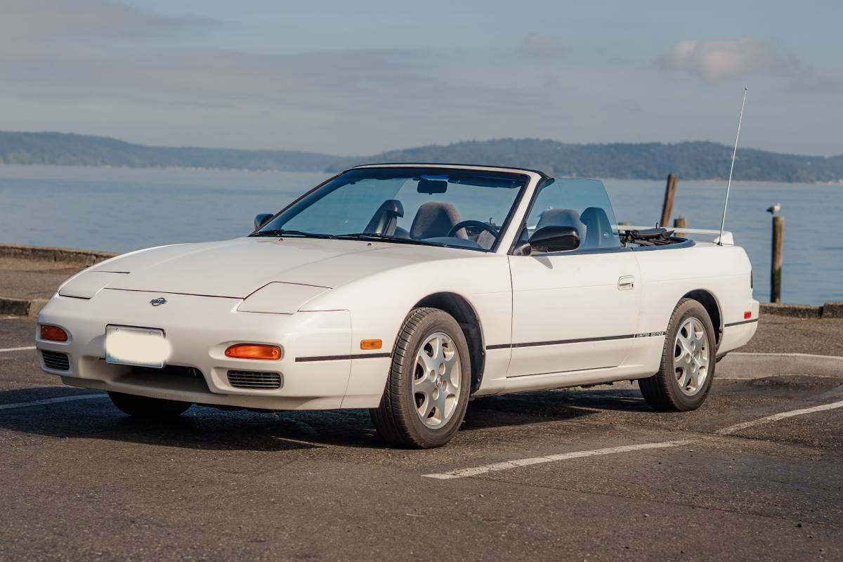 Nissan-1993-White