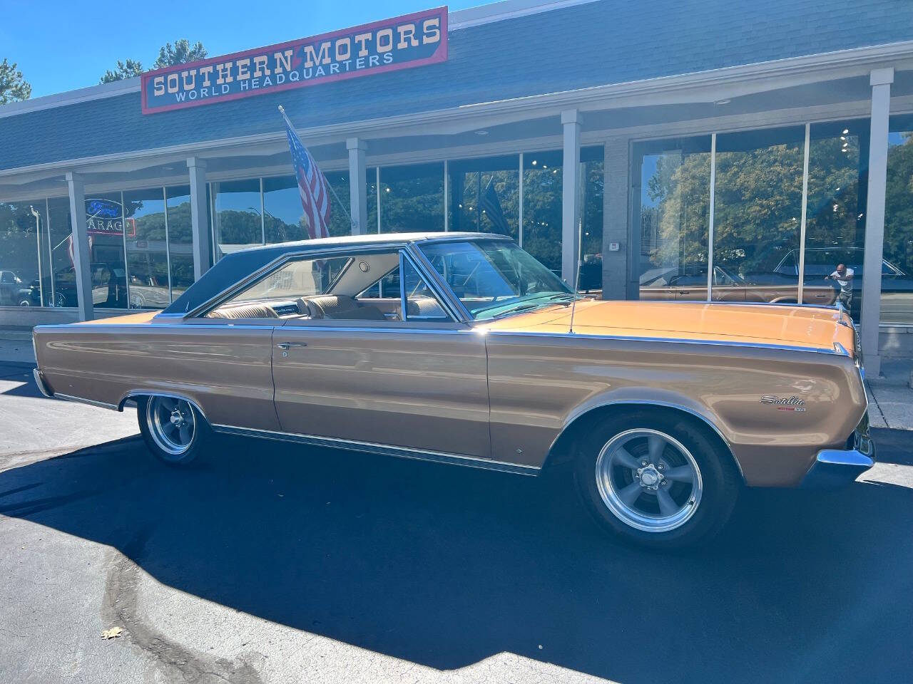 Plymouth-Satellite-1966-Gold-Gold