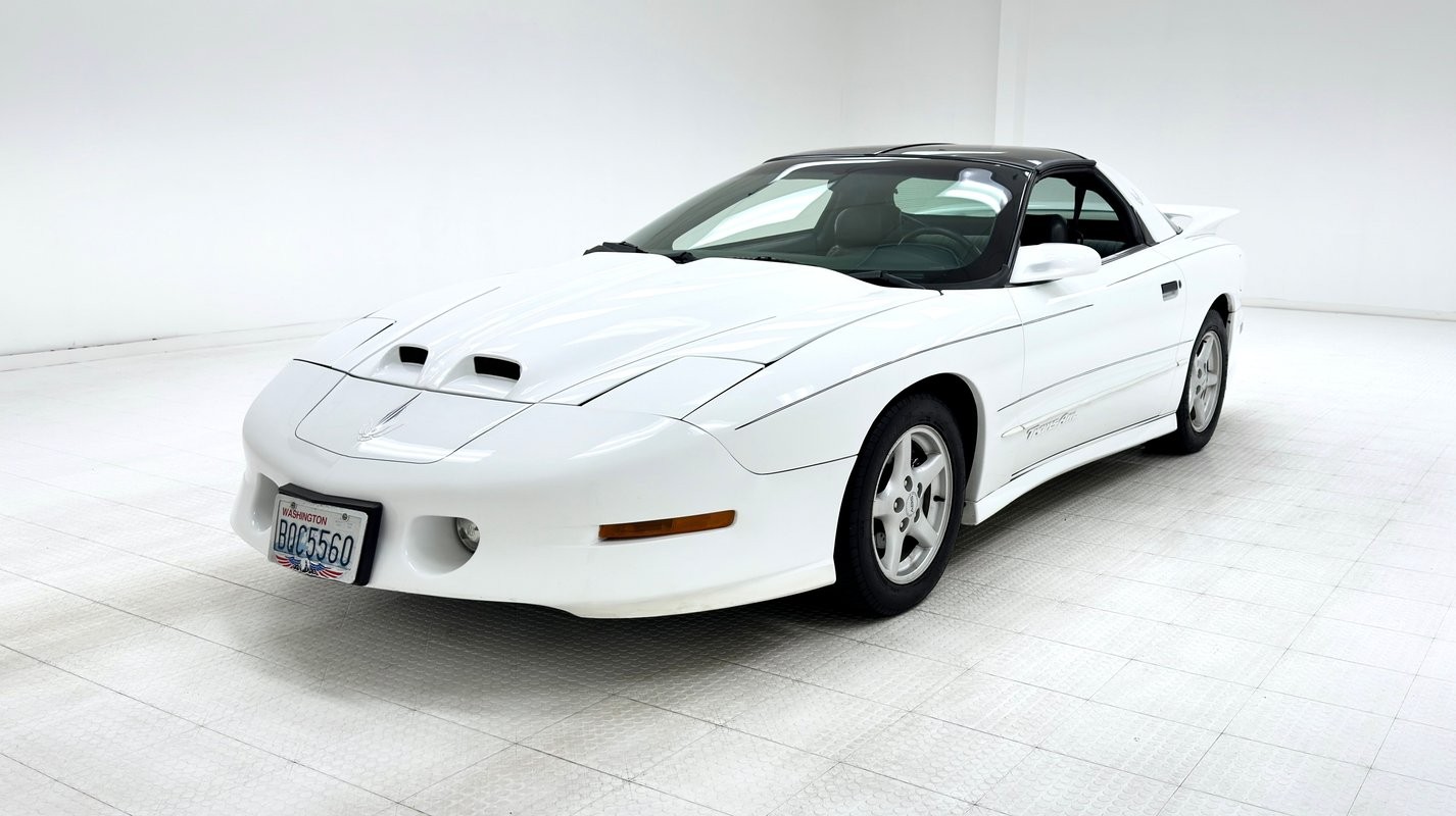 Pontiac-Firebird-1997-Coupe-Ebony