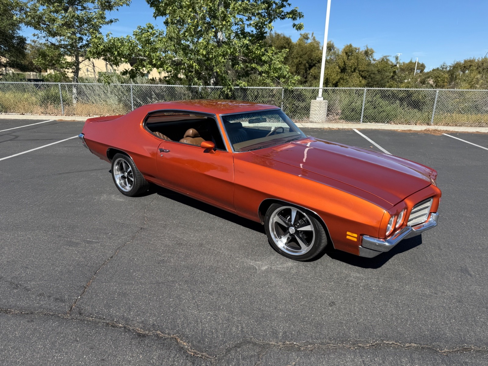 Pontiac-GTO-1972-Coupe-Sandle-Wood