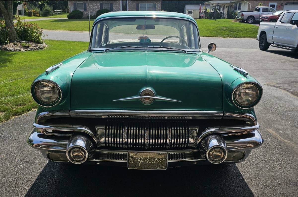 Pontiac-Super-cheif-1957
