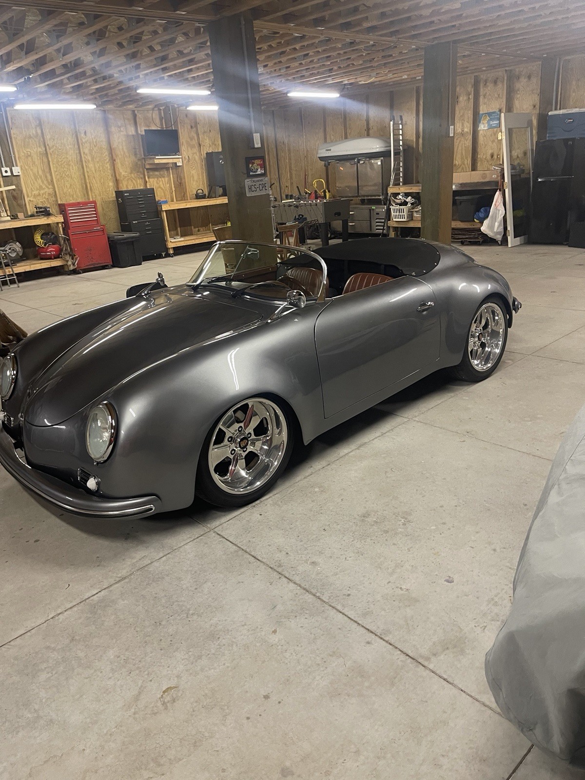 Porsche-356-1956-Convertible-Tan