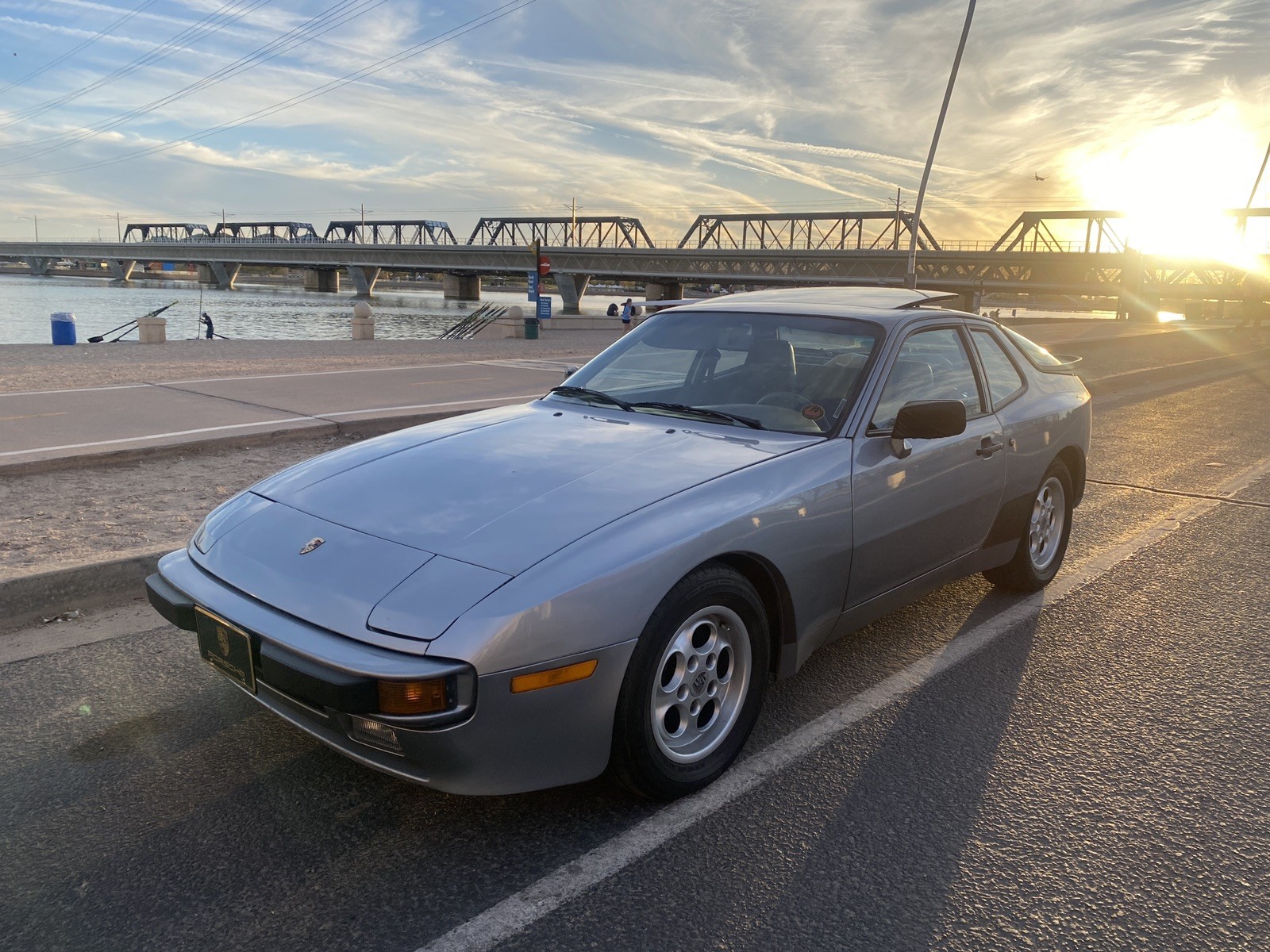 Porsche-944-1985-Coupe-Black
