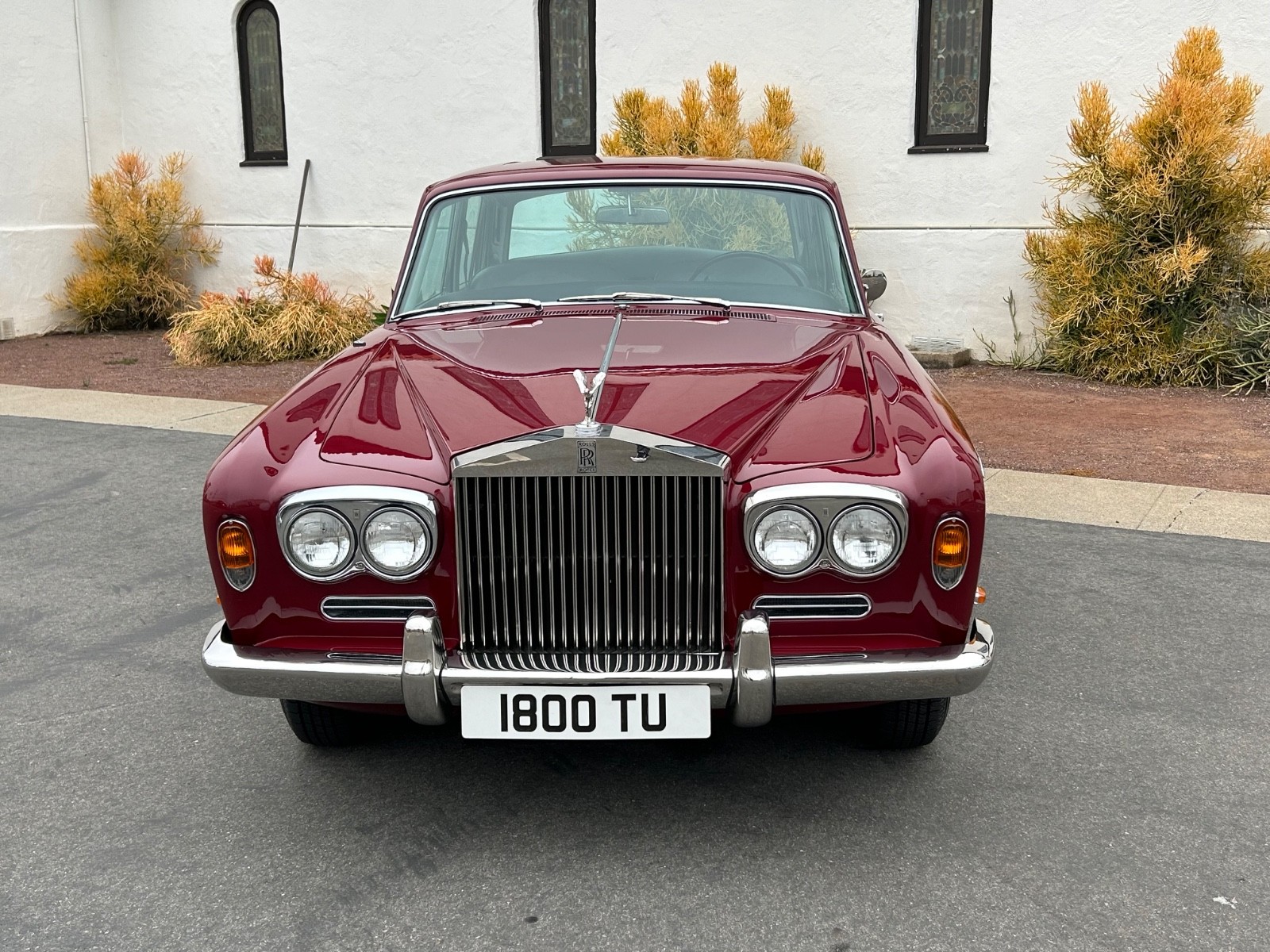 Rolls-Royce-Silver-Shadow-1969-Sedan-Gray