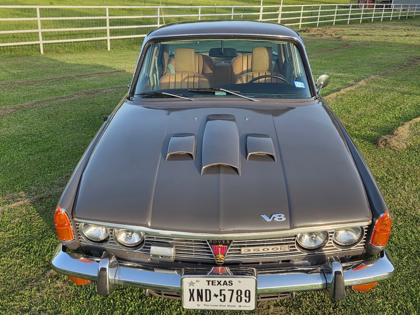 Rover-3500-1971-Sedan-Brown