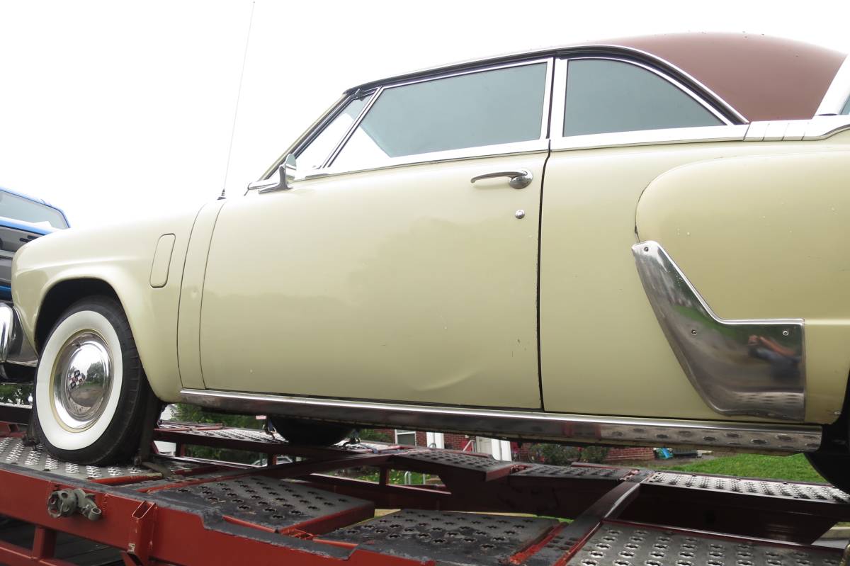 Studebaker-Champion-1952-Brown