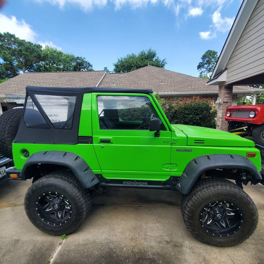 Suzuki-Samuri-1987-Green