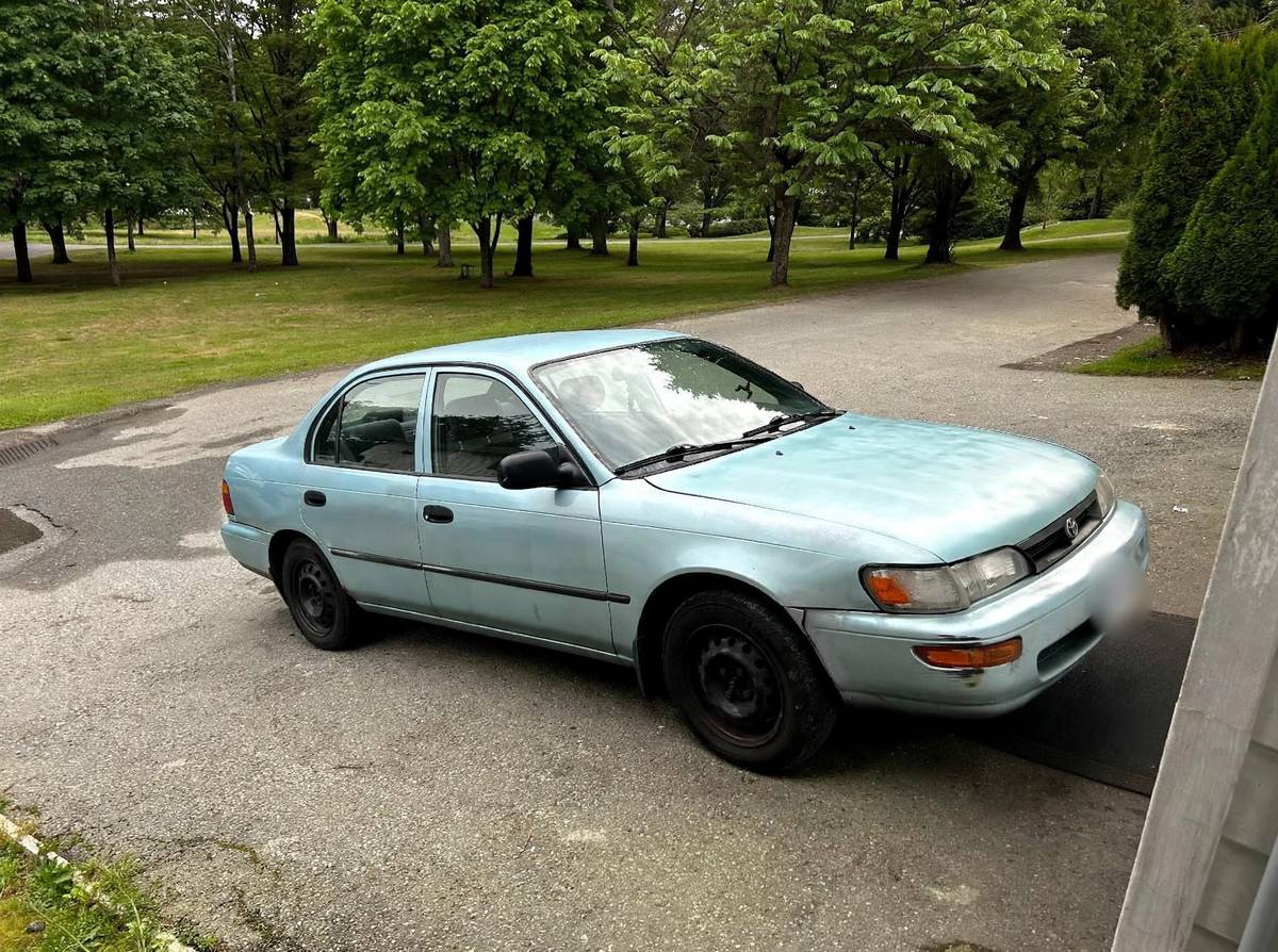 Toyota-Corolla-1995