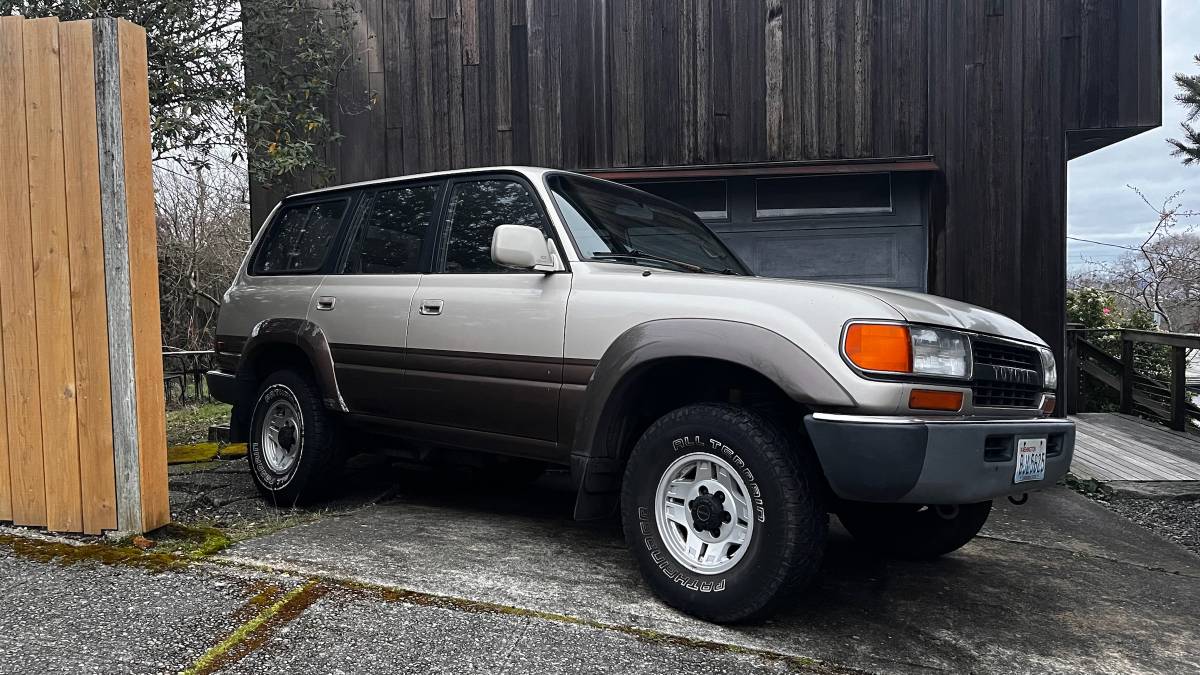 Toyota-Land-cruiser-1991-Brown