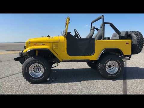 Toyota-Landcruiser-fj40-1973-Yellow