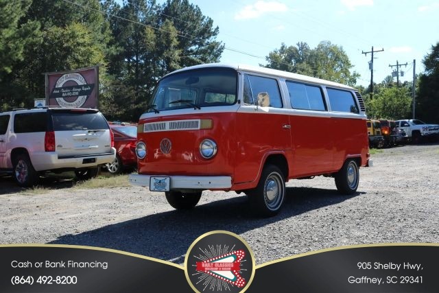 Volkswagen-Bus-1977