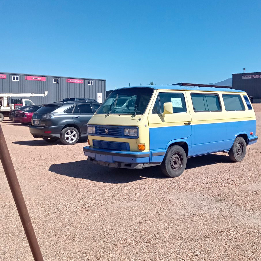 Volkswagen-BusVanagon-1987-Van-Camper-Gray