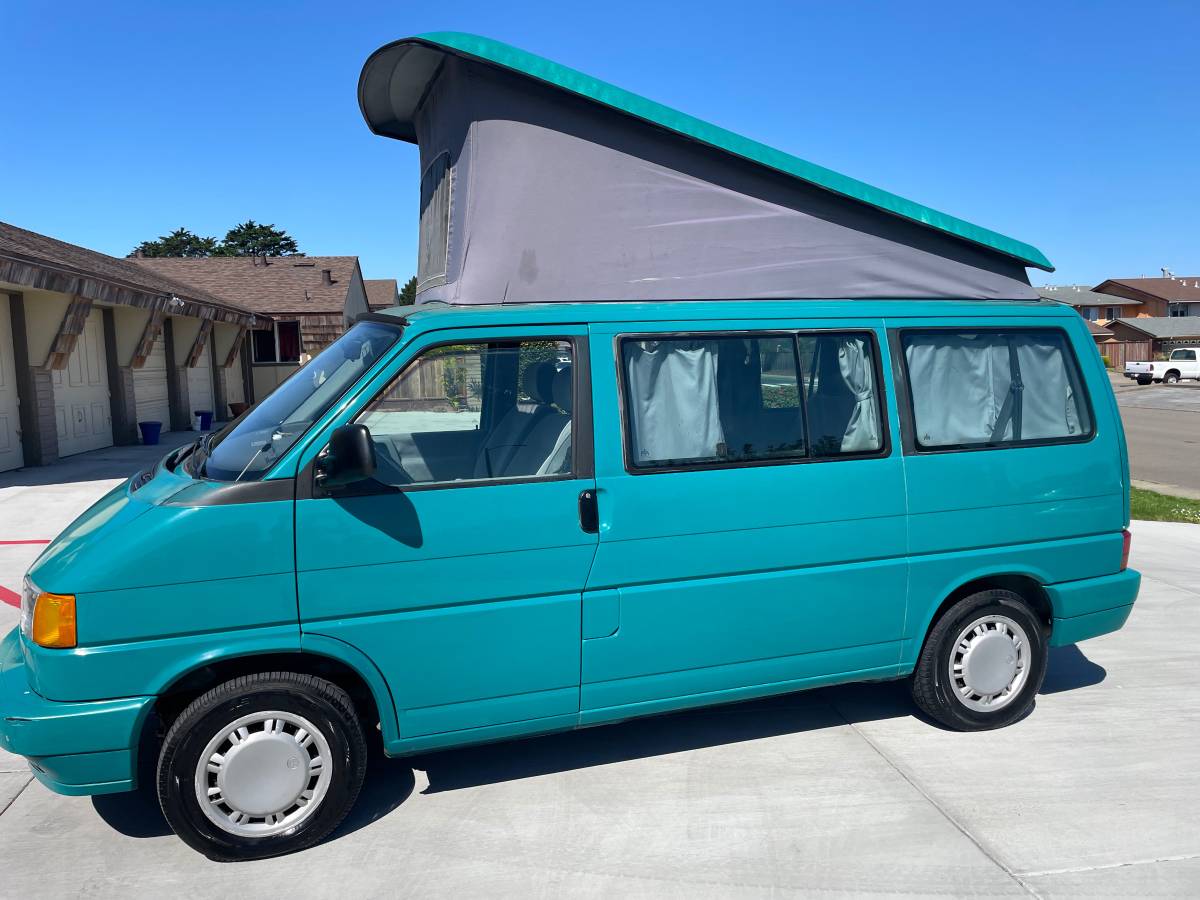 Volkswagen-Eurovan-camper-1993