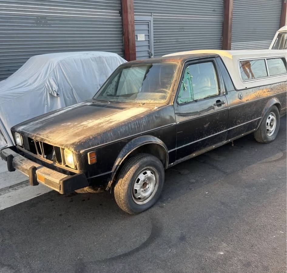 Volkswagen-Golf-1980-Black