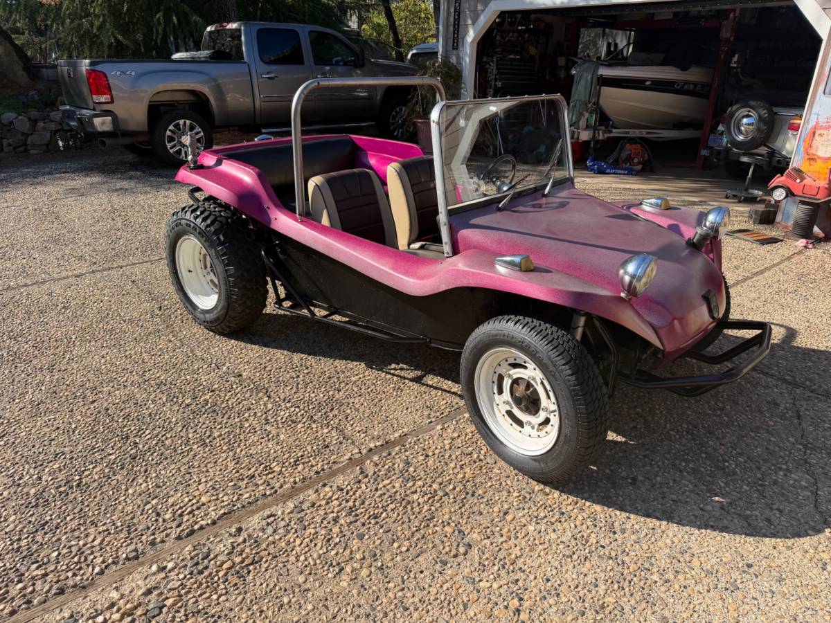 Volkswagen-Meyers-manx-1969