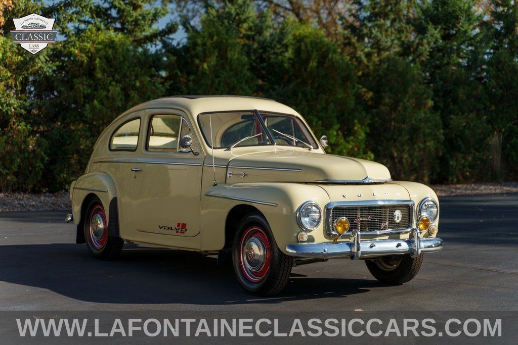 Volvo 2dr Sedan 1958