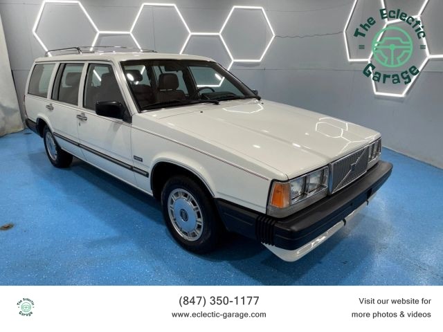Volvo-740-1988-Wagon-Red